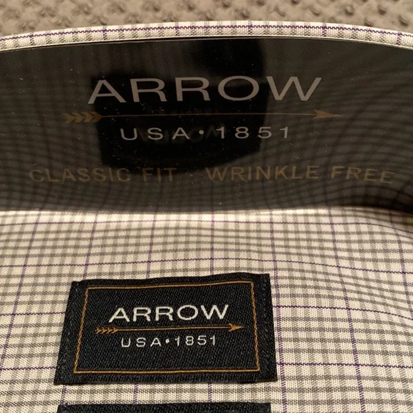 Classic Fit, wrinkle free, 60%cotton/40%polyester long sleeve 36/37 men’s shirt - Picture 3 of 5